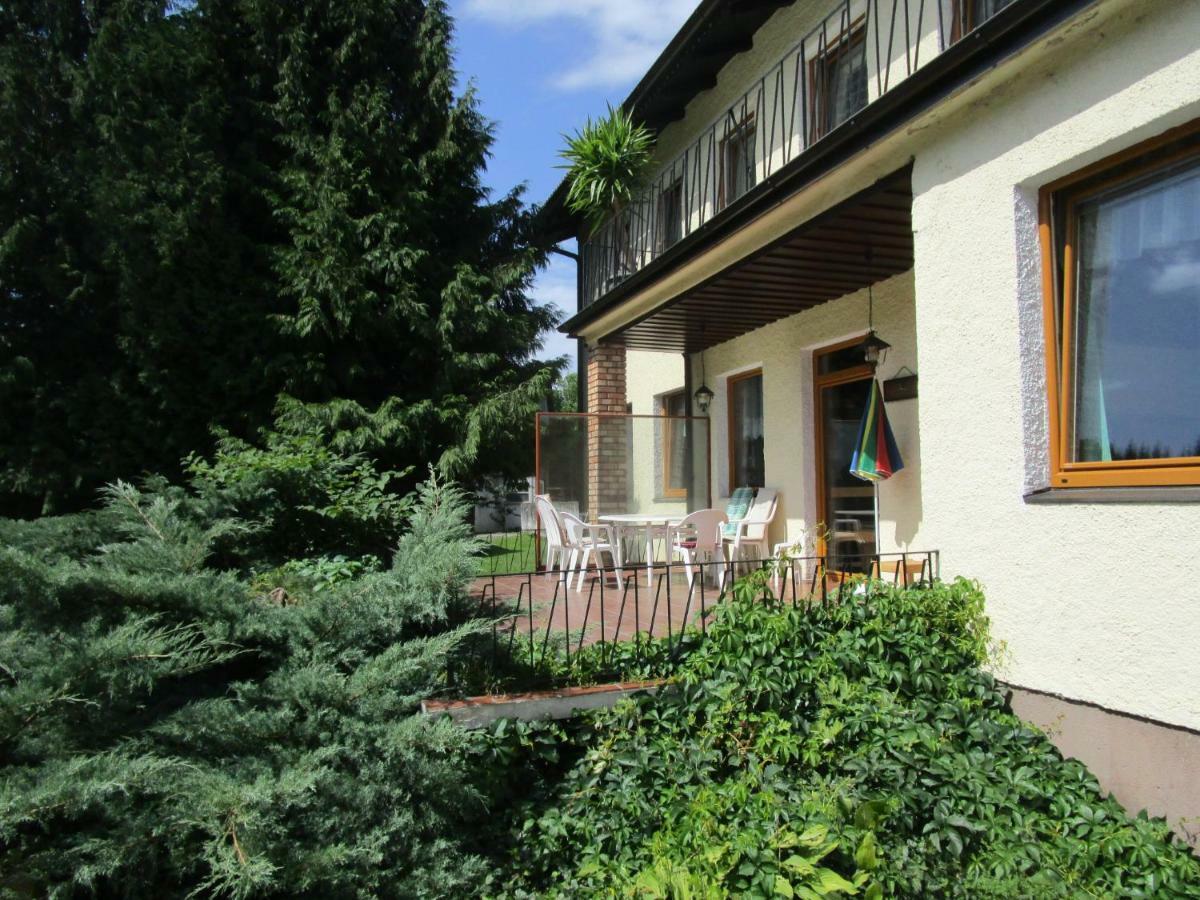 Dorfwirtshaus Rauch Hotell Eschabruck Exteriör bild